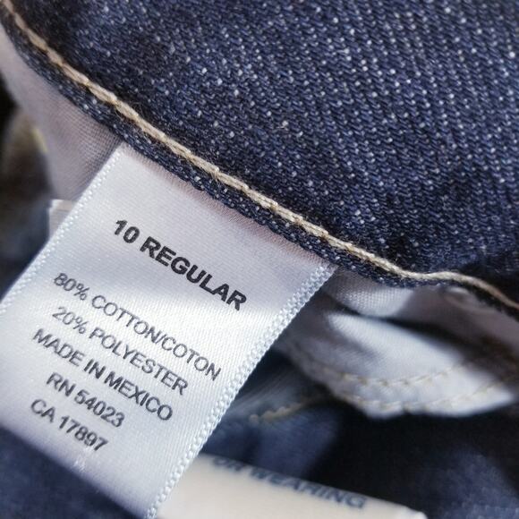 Old Navy Low Waist Straight Leg Relaxed Jeans - Picture 9 of 11